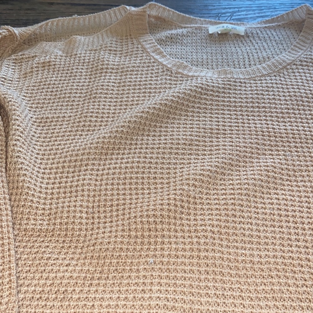 Tilly’s Sweater - Picture 4 of 9